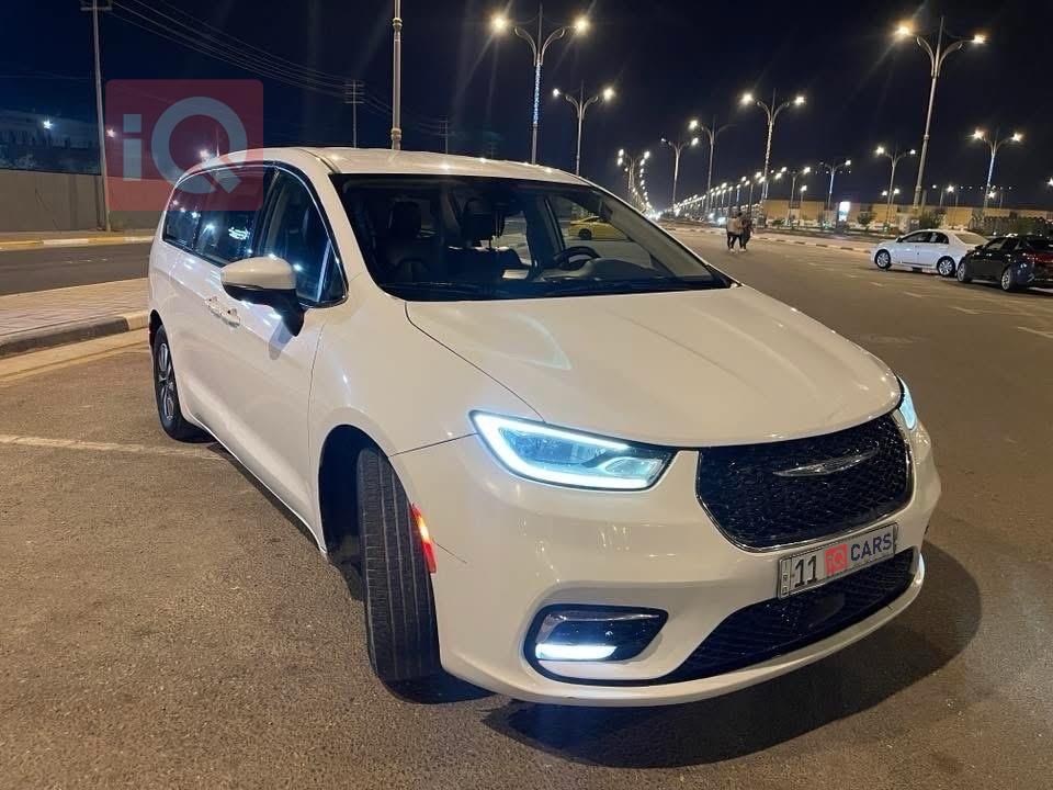 Chrysler Pacifica